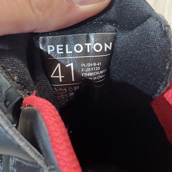 Peloton Black Athletic Cycling Shoes with Velcro Straps - Picture 11 of 11